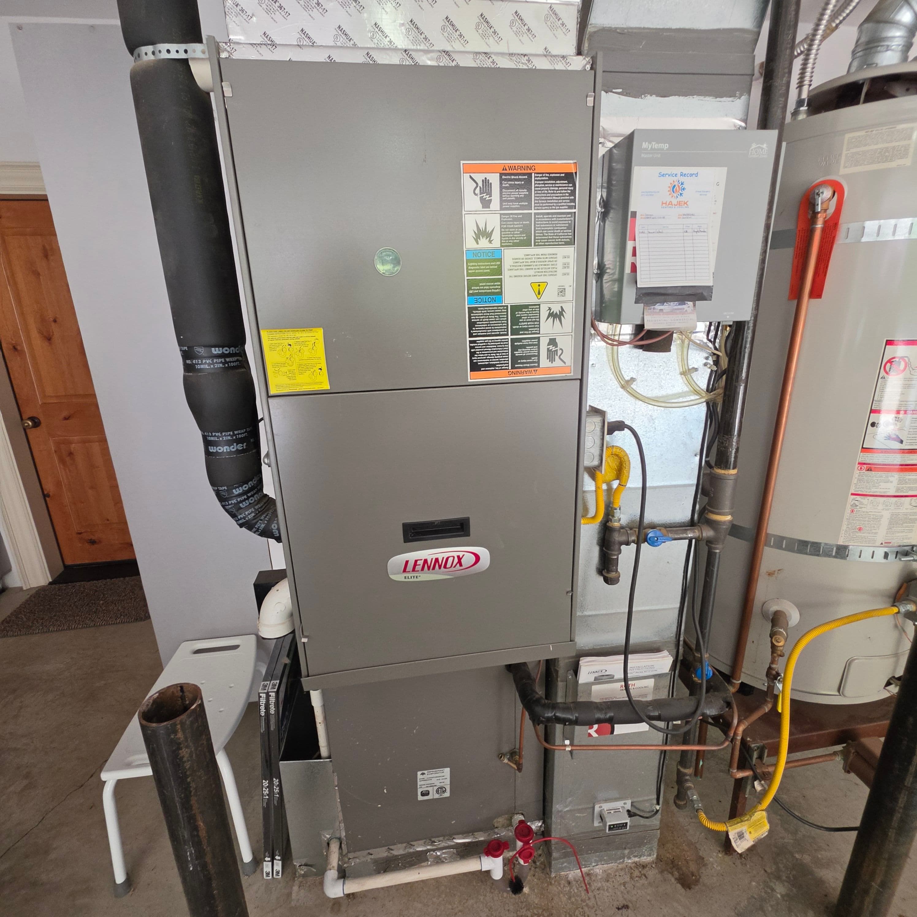 Project Noisy Furnace Repair and Blower Cleaning in Lake Oswego image