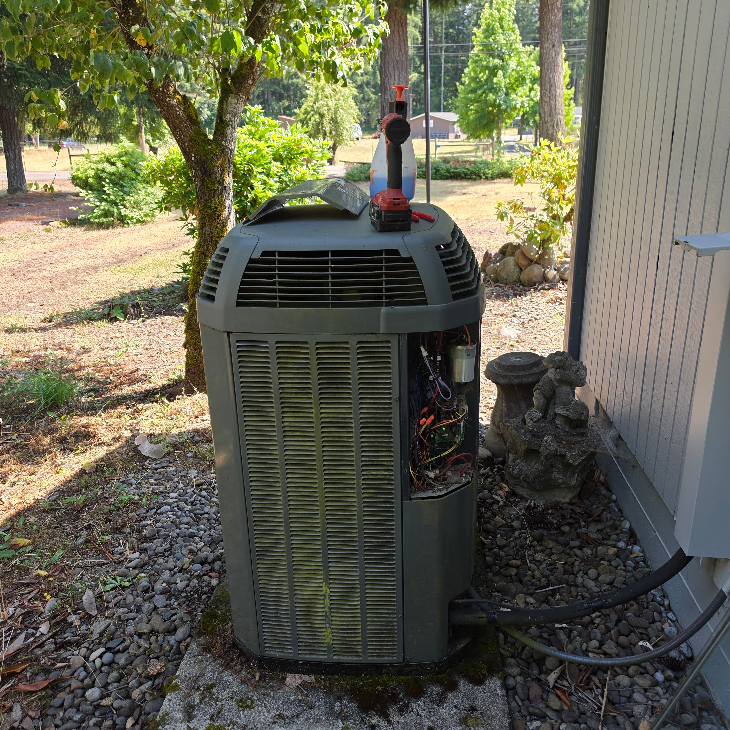 Project AC Diagnostic and Cleaning Service in Gates, OR image