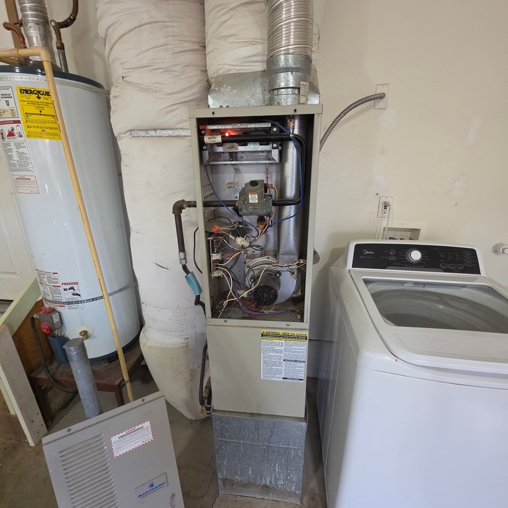 Gallery photos for Failed Blower Motor Repair on a Kelvinator Furnace in Salem: Image #1