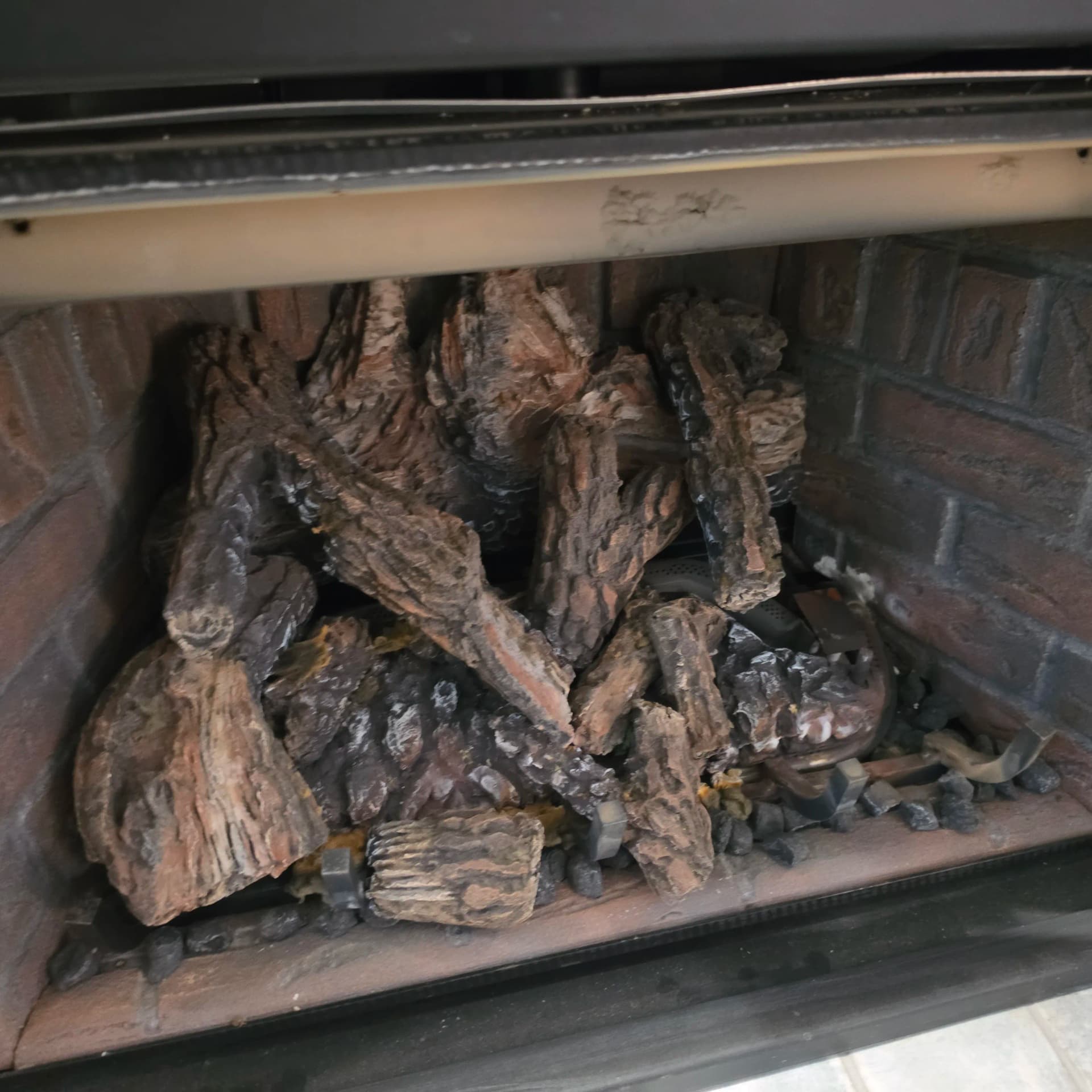 Gallery photos for Gas Fireplace Clean and Inspection in Portland: Image #1