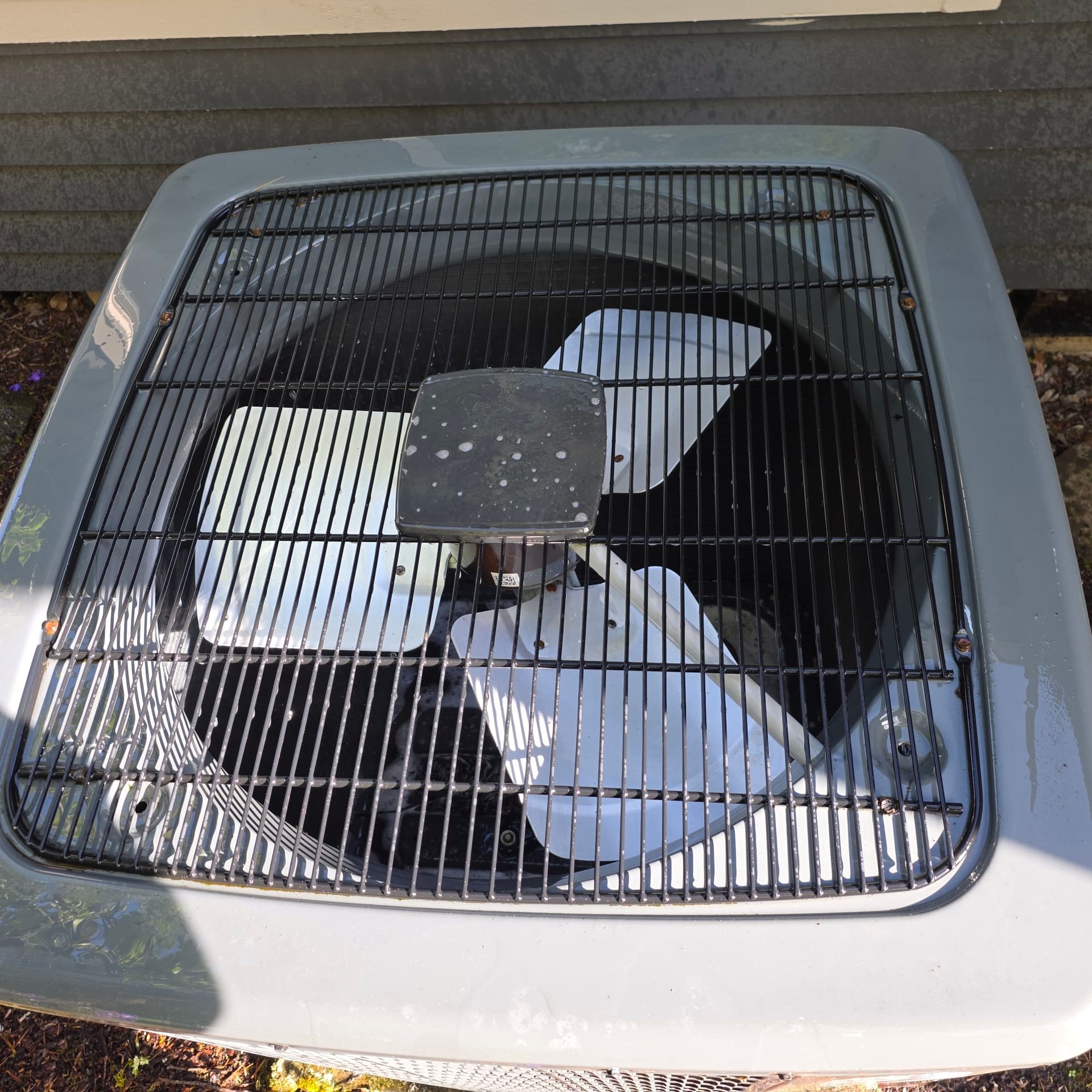 Gallery photos for Dual Goodman AC Zoned System Maintenance in Lake Oswego: Image #3