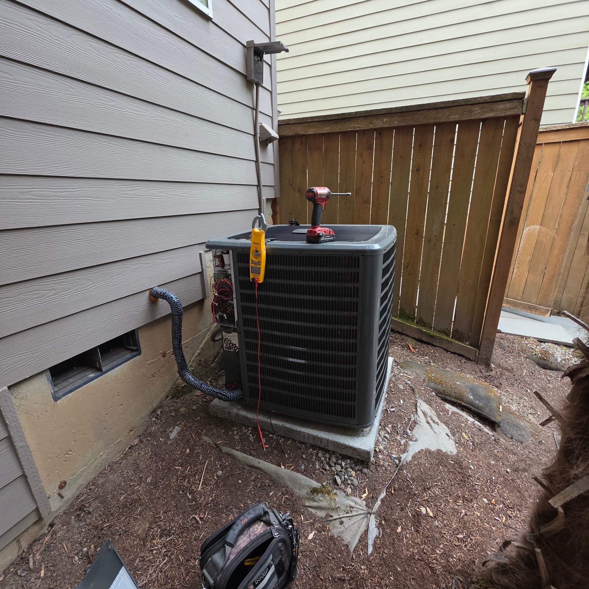 Goodman AC Diagnostic and Routine Service in Tigard image