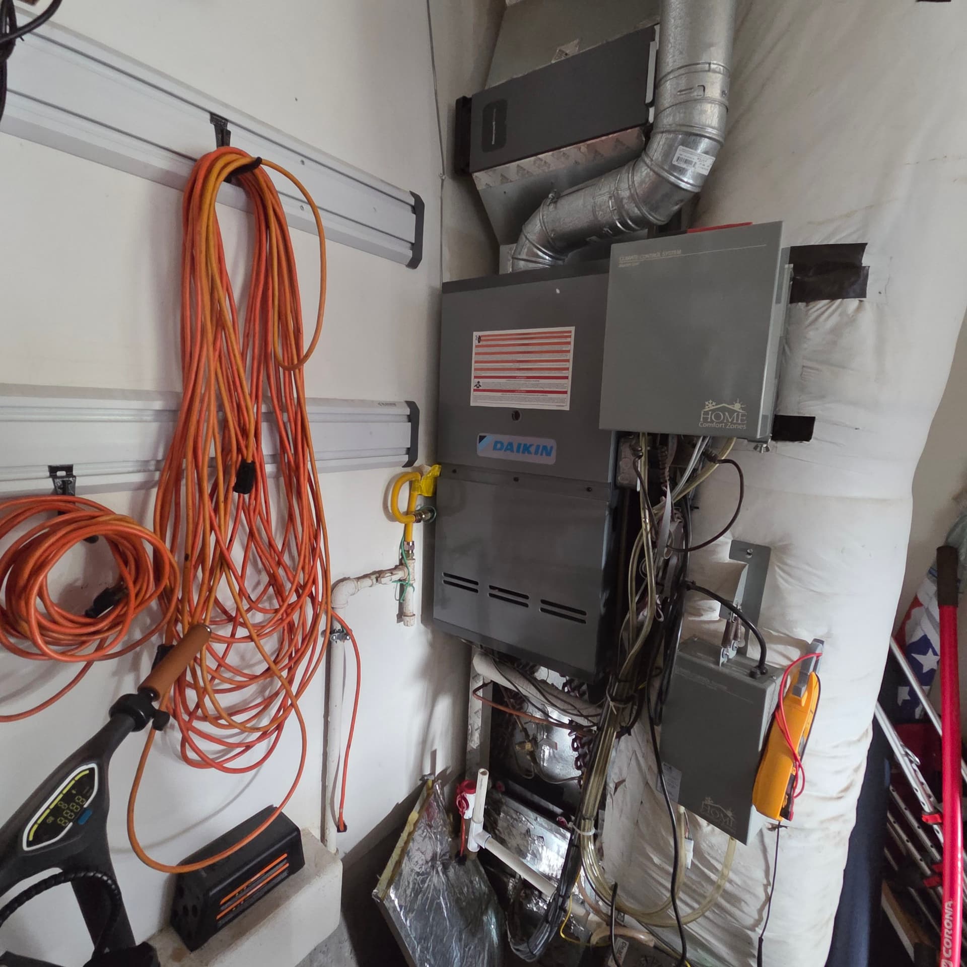 Gallery photos for Dual Goodman AC Zoned System Maintenance in Lake Oswego: Image #6