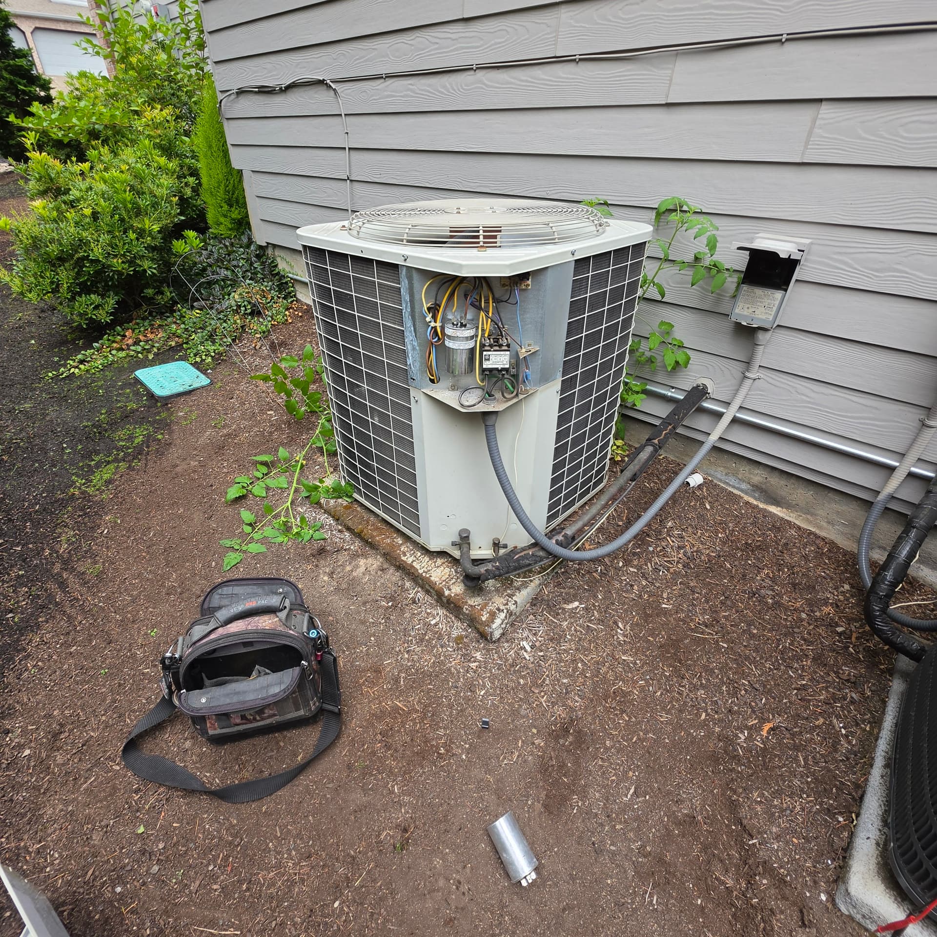 Same-Day AC Repair in Northwest Portland image