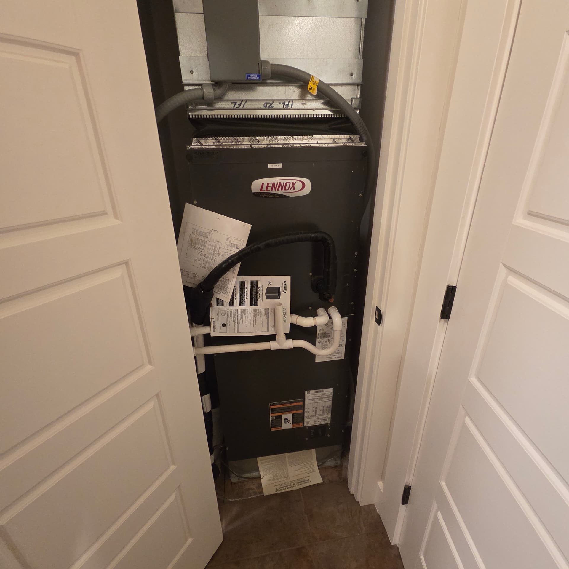 Gallery photos for Three-System Lennox HVAC Maintenance Done Right: Image #3