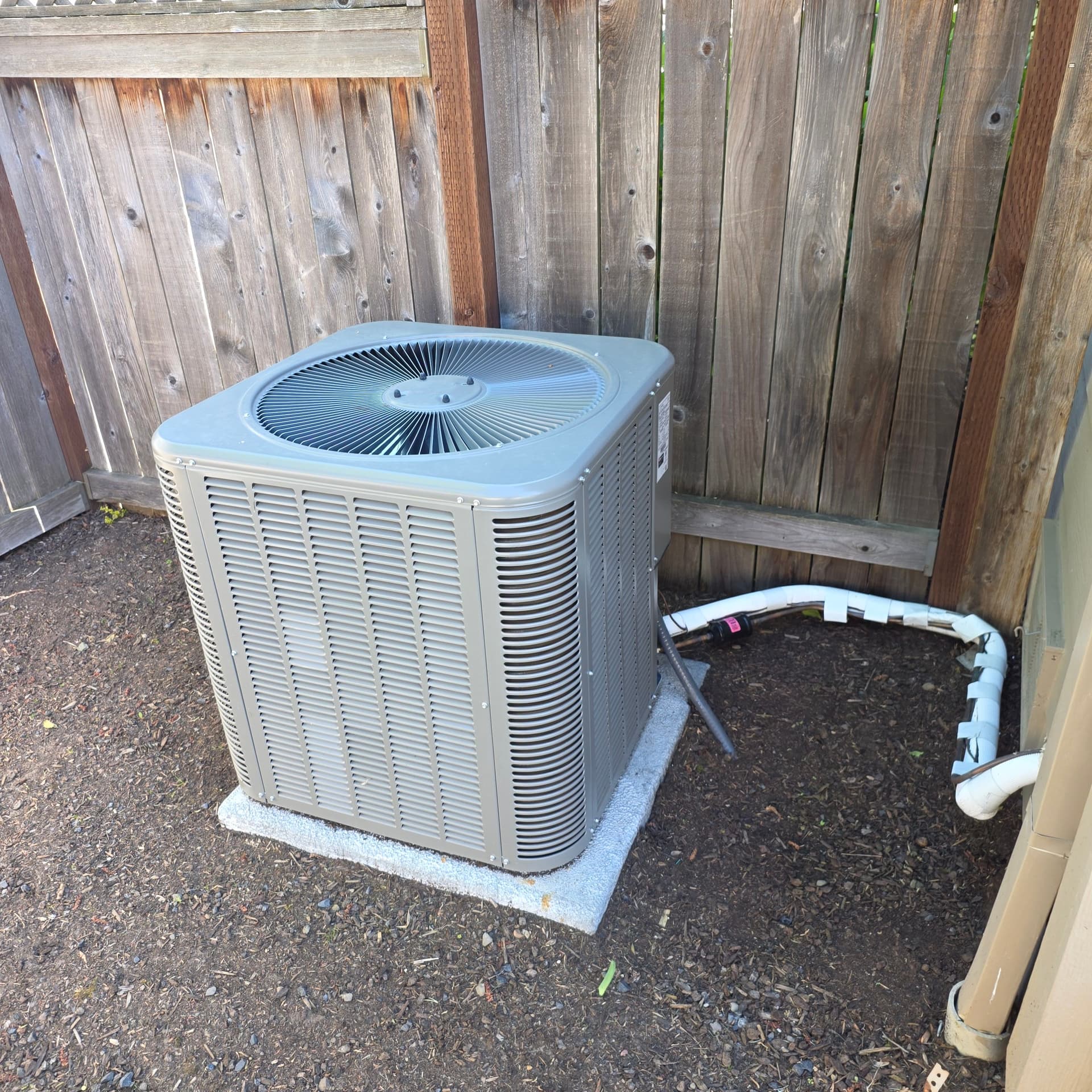 Gallery photos for Lennox Furnace and A/C Tune-Up in Woodburn: Image #1