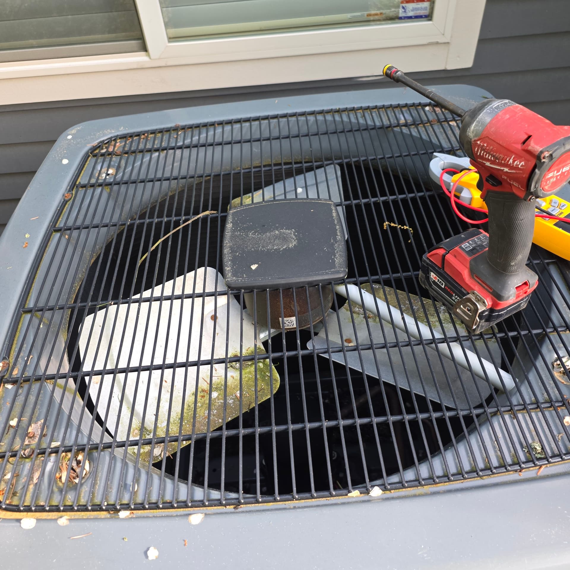 Gallery photos for Dual Goodman AC Zoned System Maintenance in Lake Oswego: Image #1