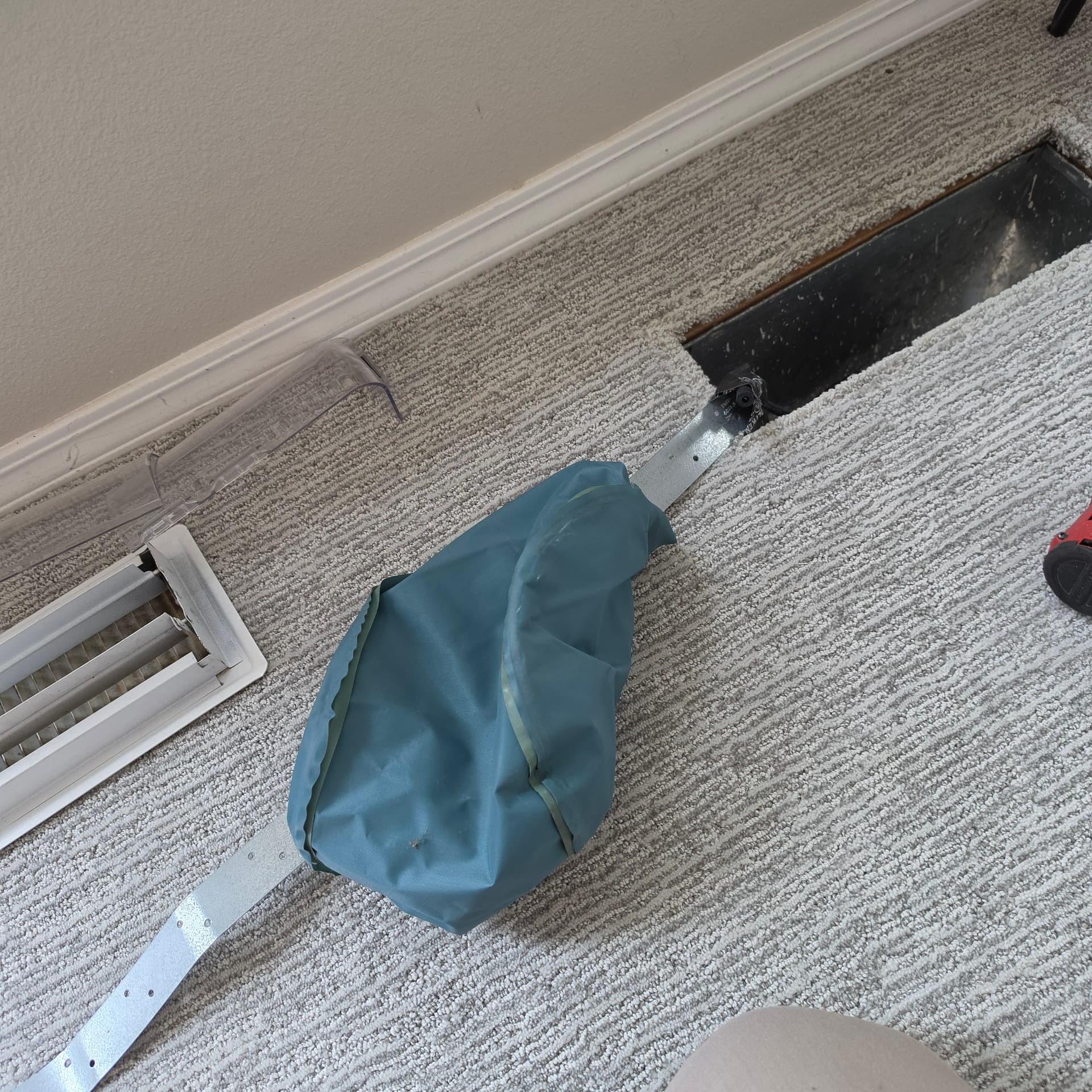 Gallery photos for Emme Zoning System Repair Gets NW Portland Home Cooling Again: Image #6