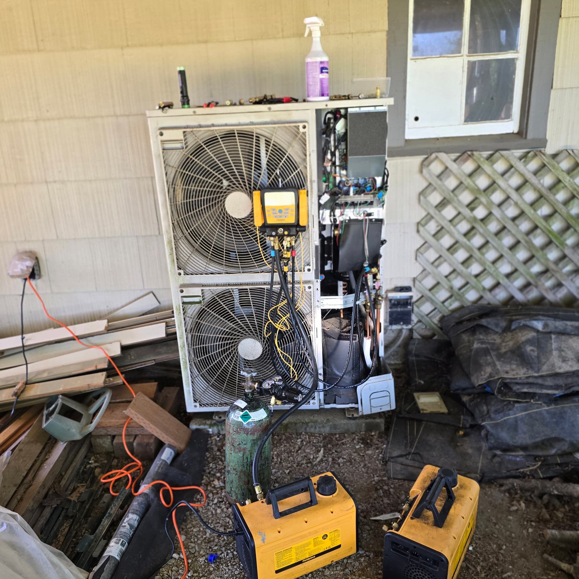 Refrigerant Leak Repair on an LG Smart Inverter Heat Pump image