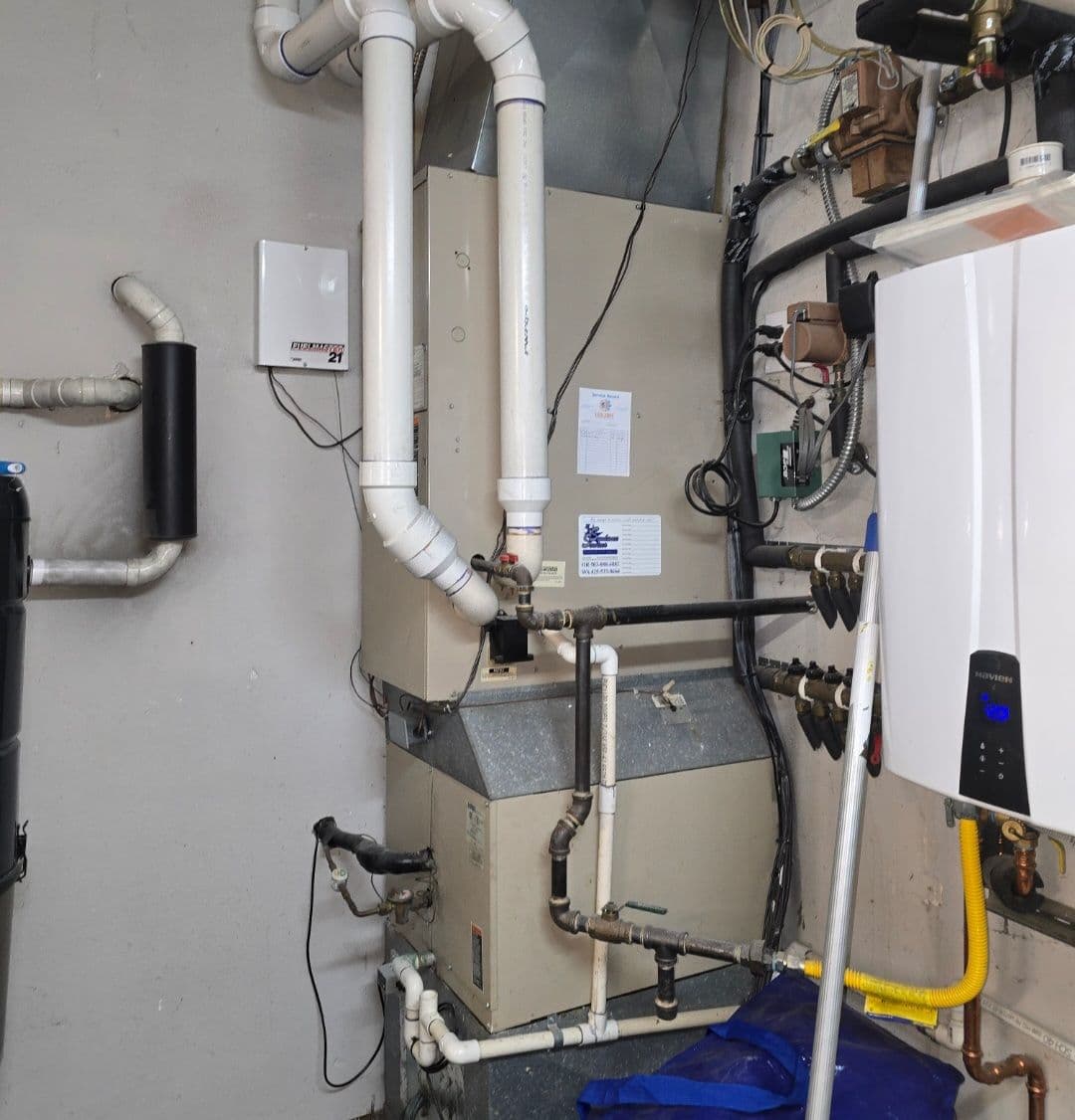 Lennox Heat Pump Cool Check in West Linn image