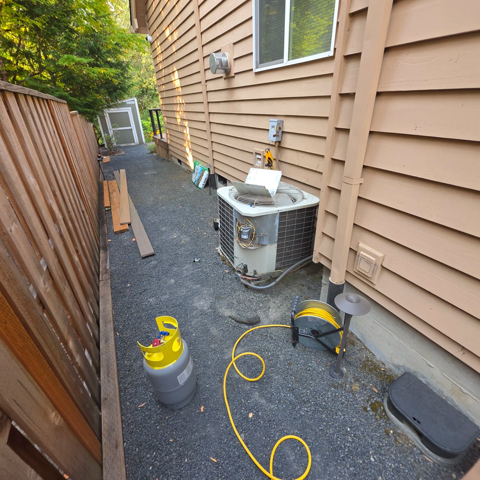 Gallery photos for Dual-Fuel Lennox Heat Pump System with Emme Zoning in Washington County: Image #1