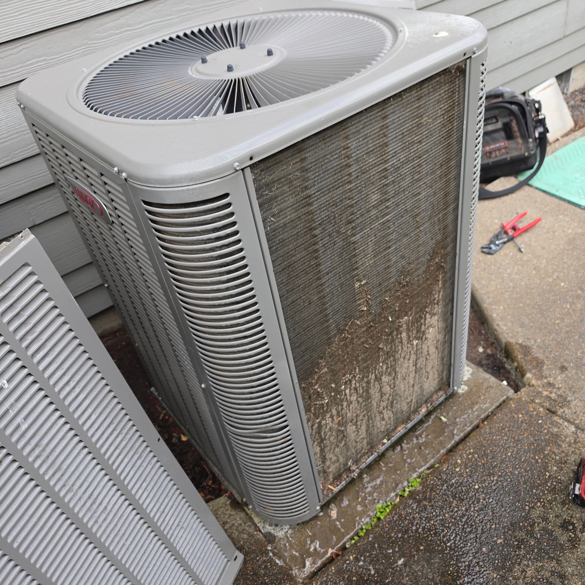 Gallery photos for Lennox AC Diagnostics and Repair in Keizer: Image #2
