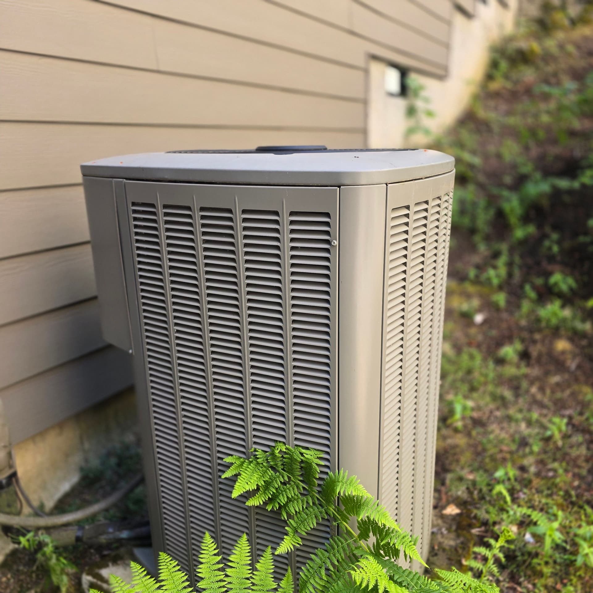 Gallery photos for AC Repair Diagnosis on a Lennox System in Beaverton: Image #1
