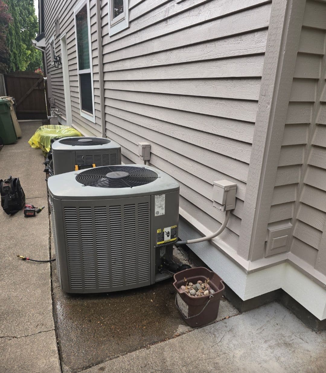 Gallery photos for Frozen AC Fix and Lennox System Tune-Up in Tualatin: Image #1