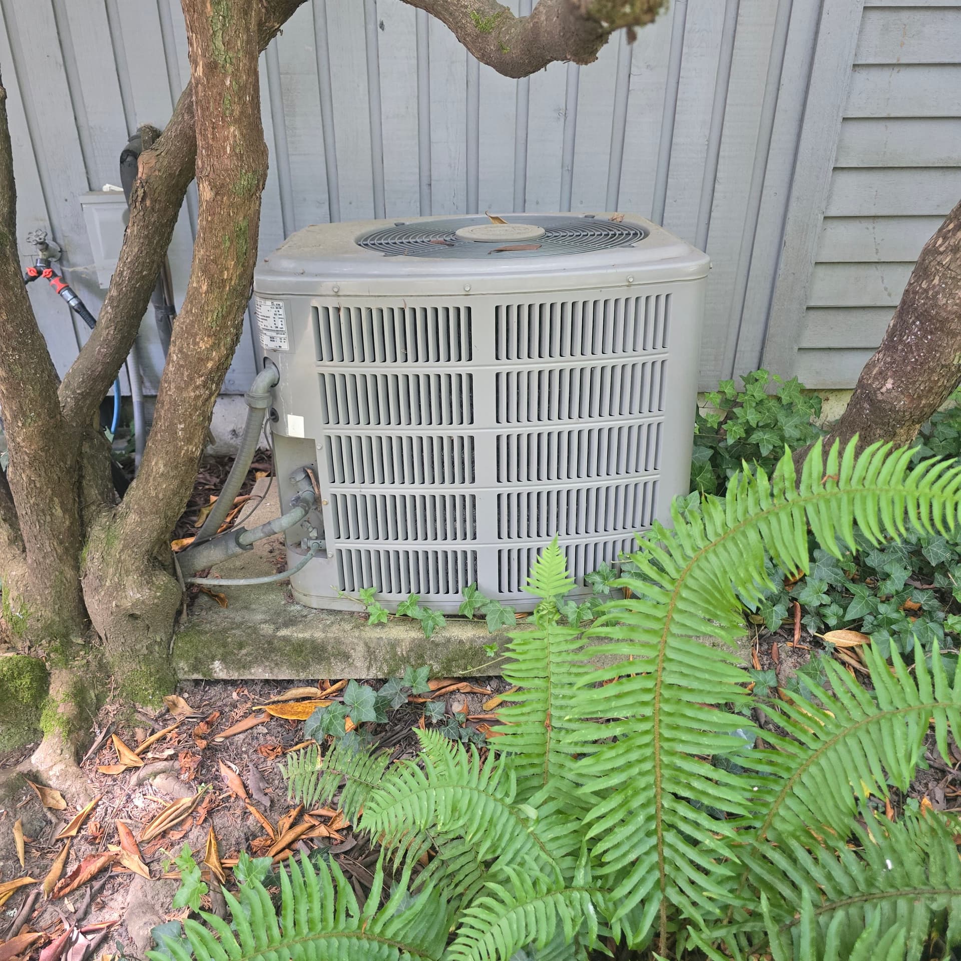 30-Year-Old AC Unit Still Keeping Up - Here's How image