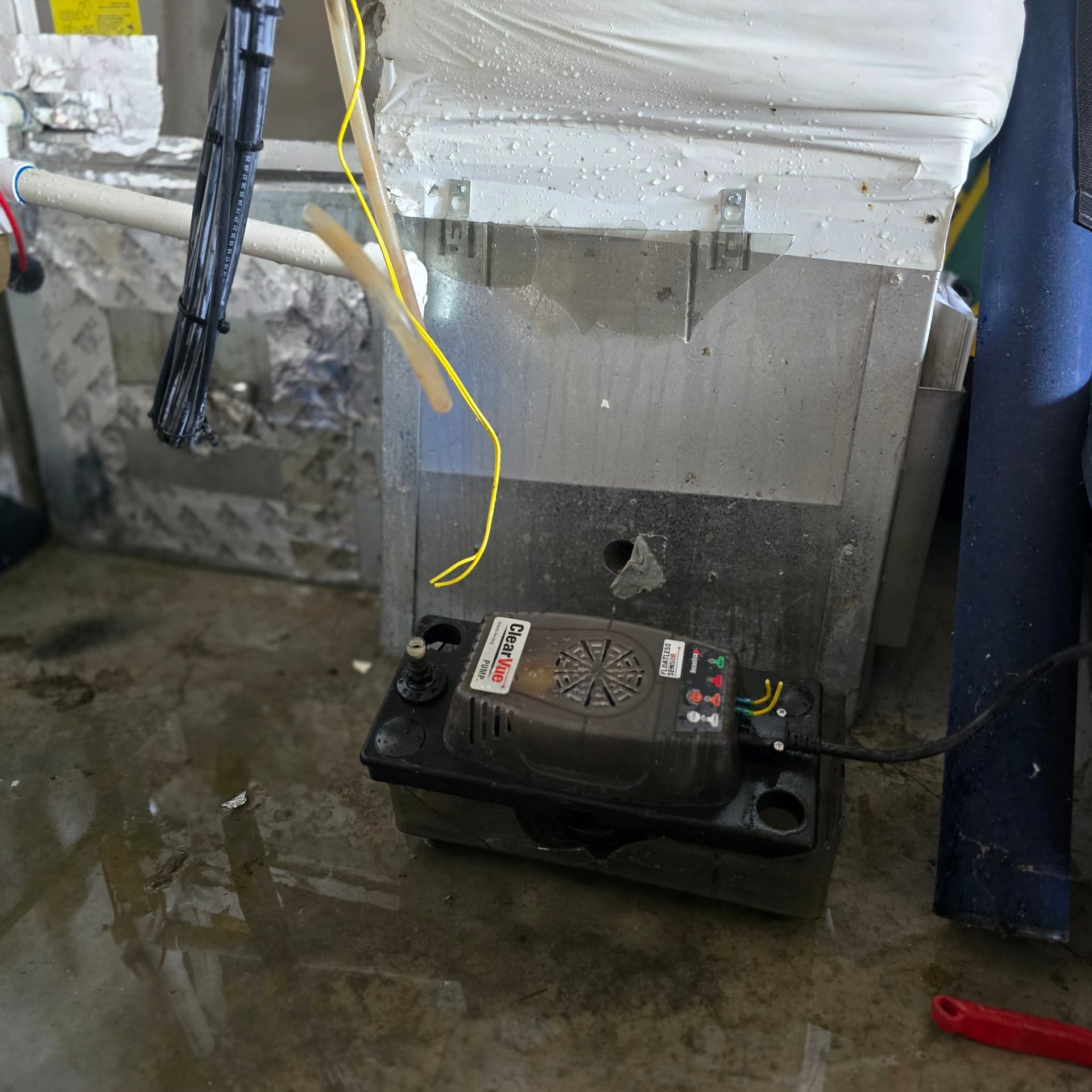 Failed Condensate Pump Repair Causing Water Damage image
