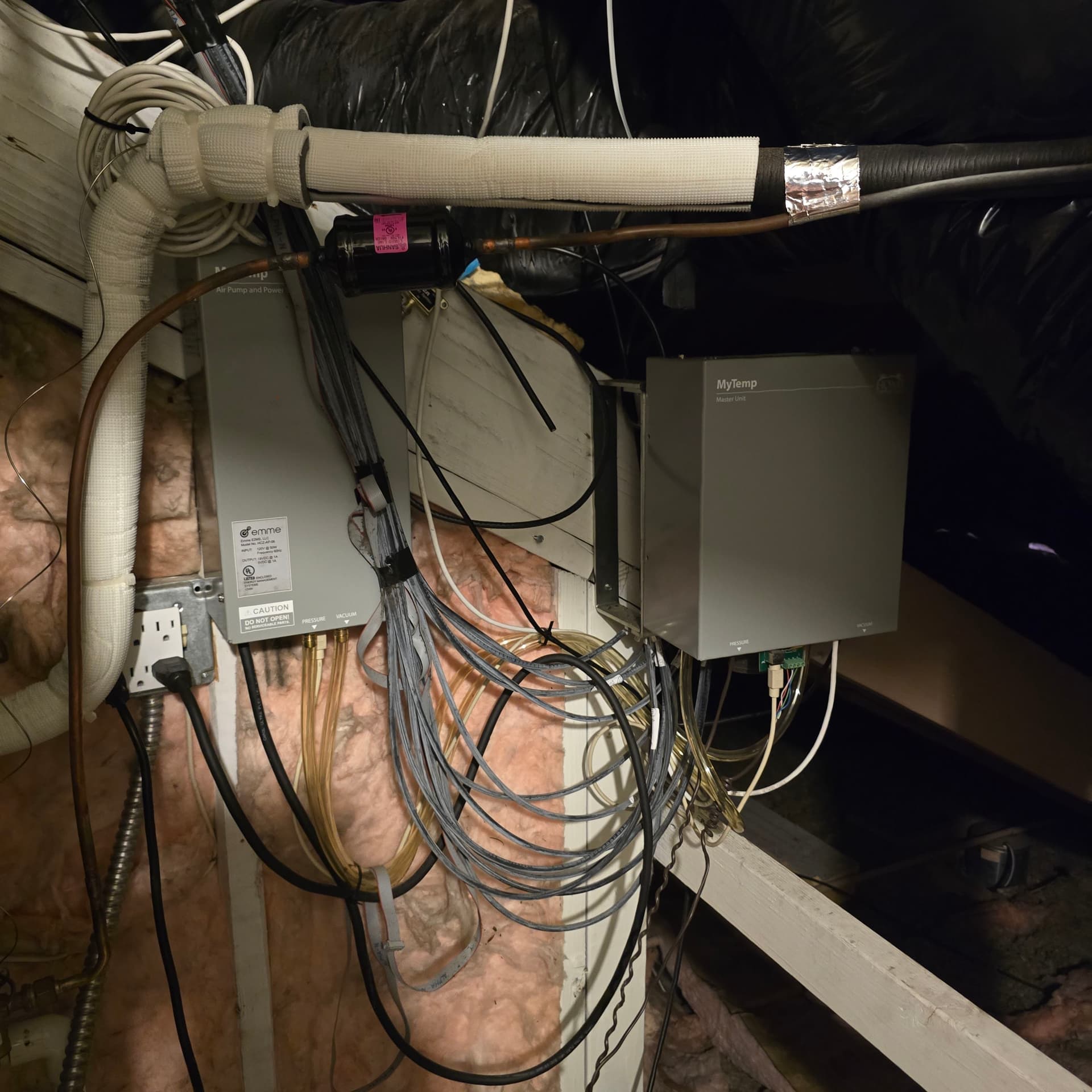 Gallery photos for Zoning Control Troubleshooting on a Home Comfort Zones System in SW Portland: Image #2