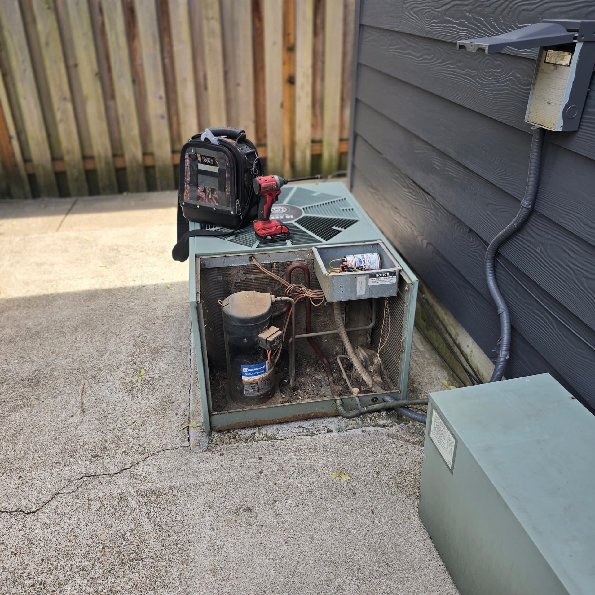 When a Failed AC Compressor Tells You It's Time image