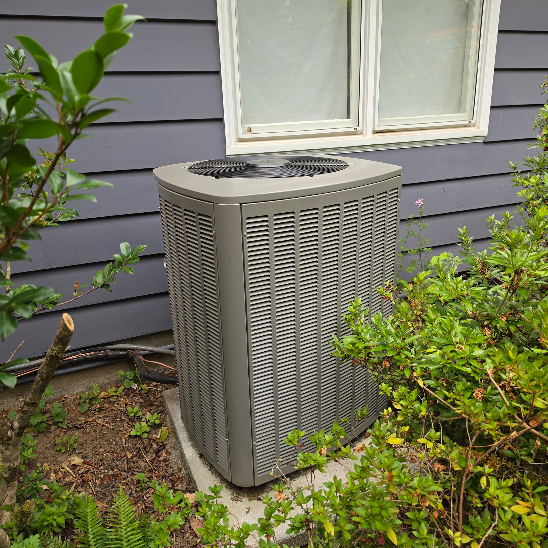 Lennox Heat Pump Inspection in Beaverton image