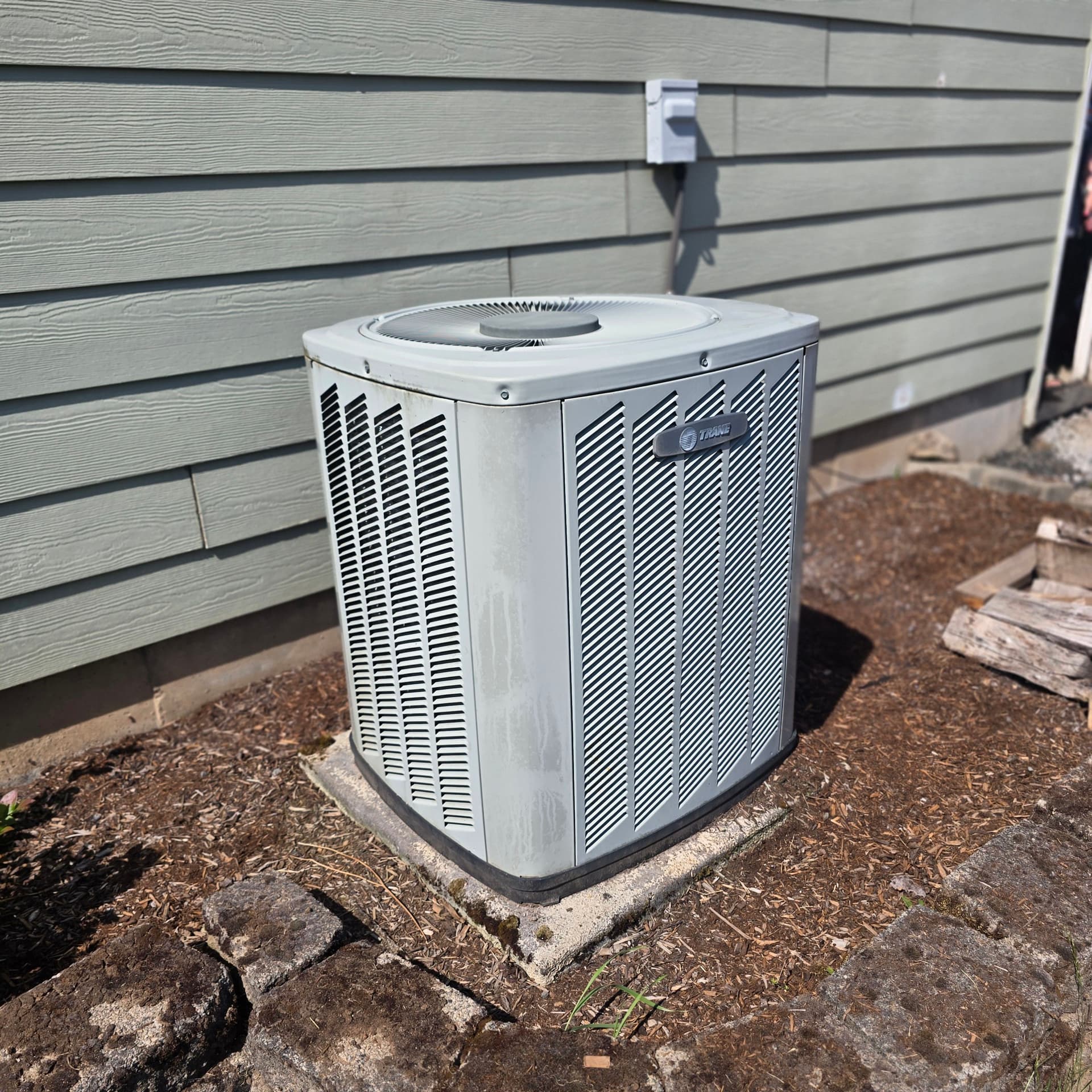 Gallery photos for Lennox Dual Fuel Variable-Speed HVAC Upgrade Installed: Image #1