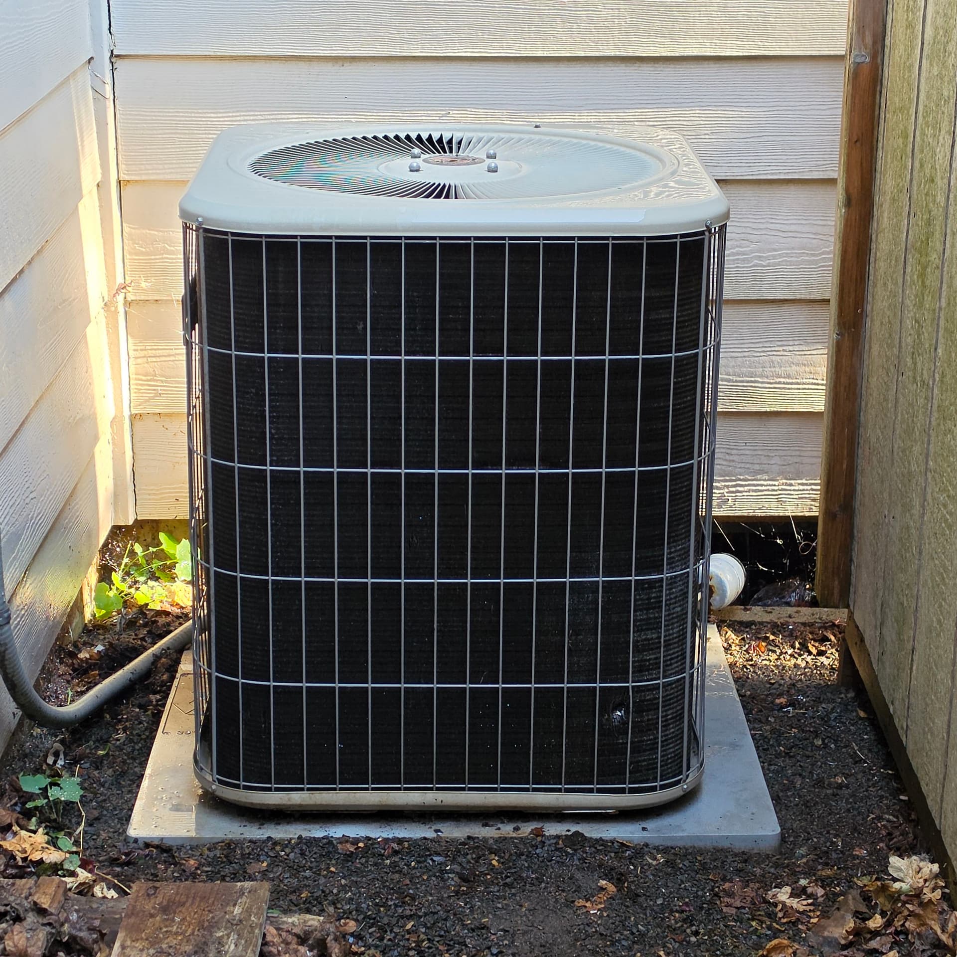 Gallery photos for 20-Year-Old Lennox AC Gets a New Lease on Life in Salem: Image #2