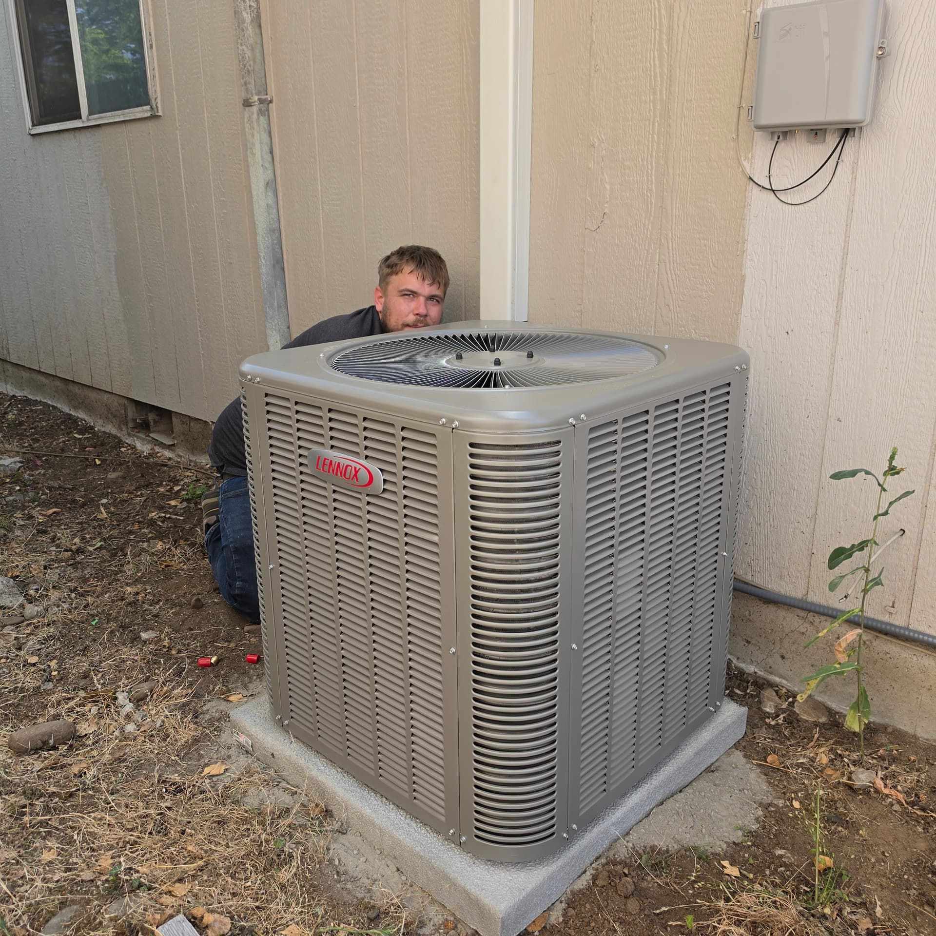 Lennox AC Installation Completed in Gladstone image
