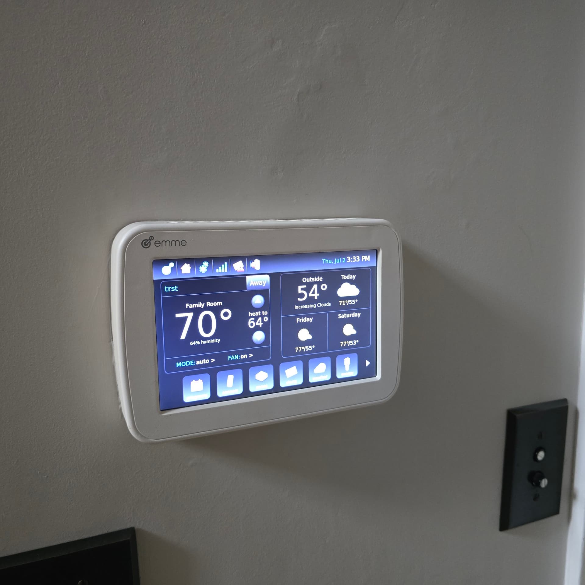 Gallery photos for Carrier AC, Furnace, and Emme Controls Diagnosis in Portland: Image #2